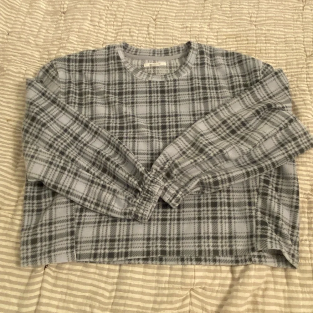O'Neill | Gray & Blue Plaid Zane Pullover - Juniors Size XS